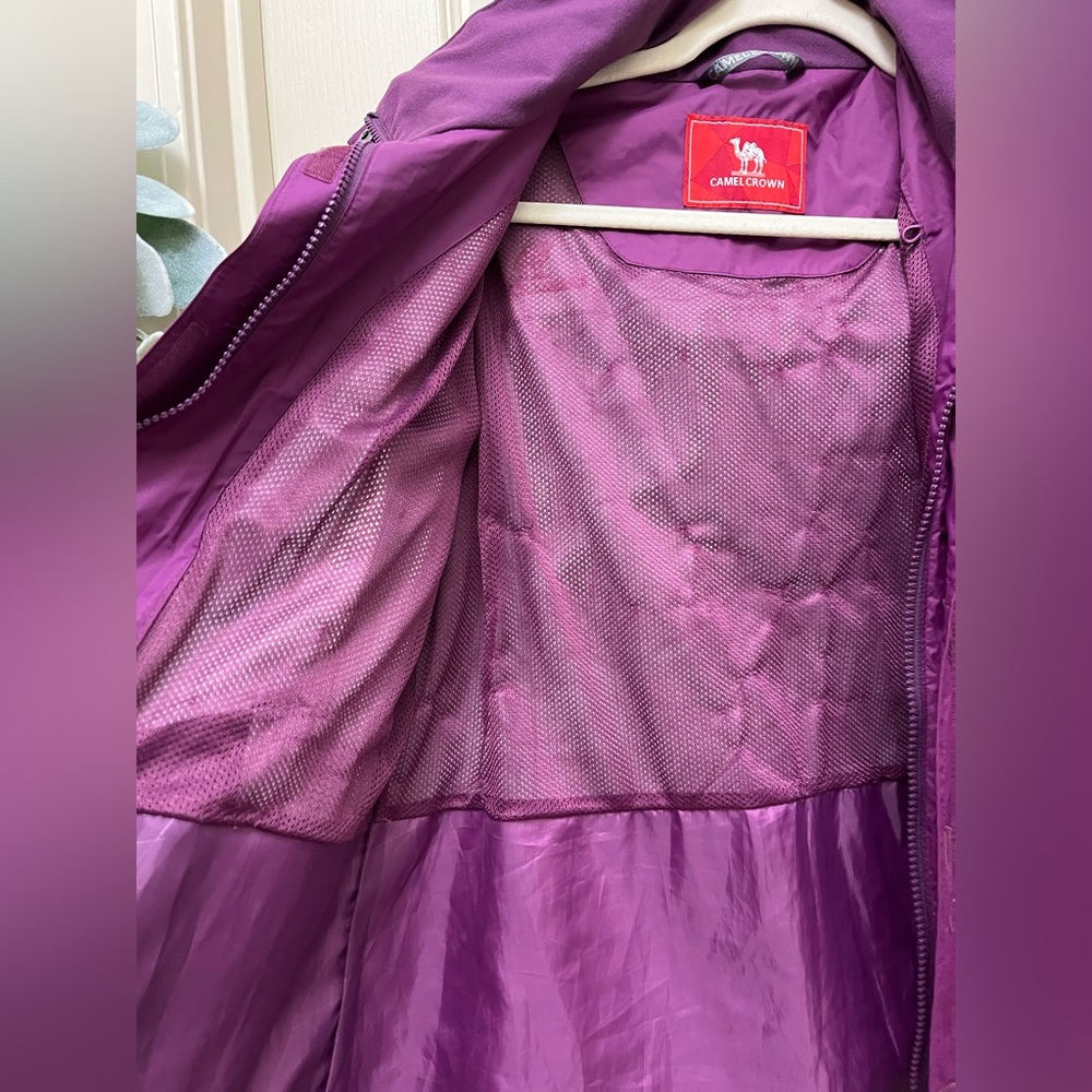 Camel Crown Purple Hooded Rain Jacket - Picture 7 of 13